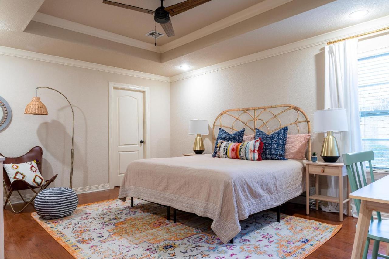 Cottage Getaway - Quiet Cottage Charm Near U Of A Fayetteville Exteriör bild